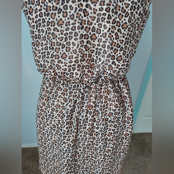 A.N.D. Ea WY Leopard Sleeveless  Dress Size  S - Picture 14 of 14